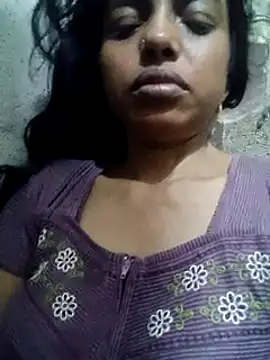 Snapshot of Gautami-telugu chatting on September 10, 2025, 11:16 pm Gautami-telugu online show from September 10, 2025, 11:16 pm