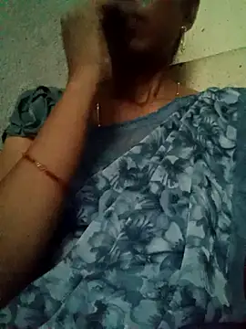 Snapshot of Gautami-telugu chatting on September 15, 2025, 2:33 am Gautami-telugu online show from September 15, 2025, 2:33 am