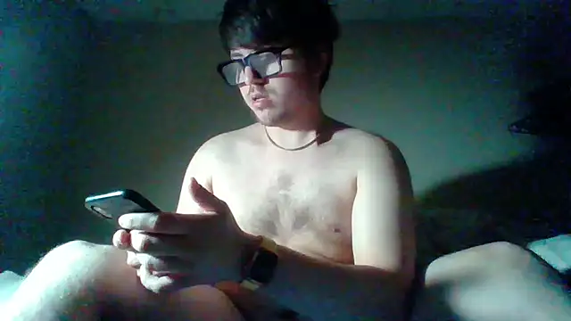 Izzou123 online show from December 18, 2025, 4:02 pm