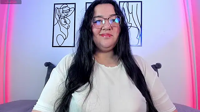 Snapshot of RubyPirsso18 chatting on March 1, 2025, 7:15 pm RubyPirsso18 online show from March 1, 2025, 7:15 pm