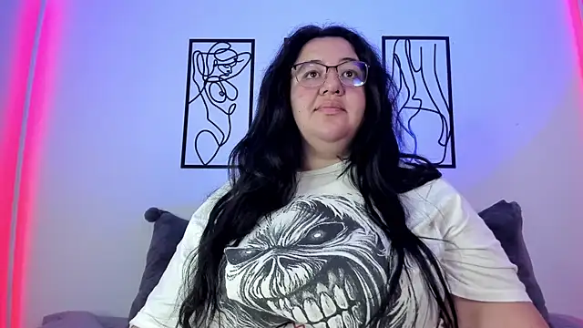 Snapshot of RubyPirsso18 chatting on March 7, 2025, 7:05 pm RubyPirsso18 online show from March 7, 2025, 7:05 pm