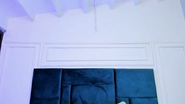 Snapshot of Ada__lee_ chatting on February 19, 2025, 2:12 am Ada lee online show from February 19, 2025, 2:12 am