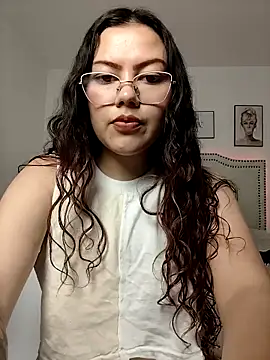 Snapshot of Eva_lenox chatting on September 15, 2025, 5:18 am Eva lenox online show from September 15, 2025, 5:18 am