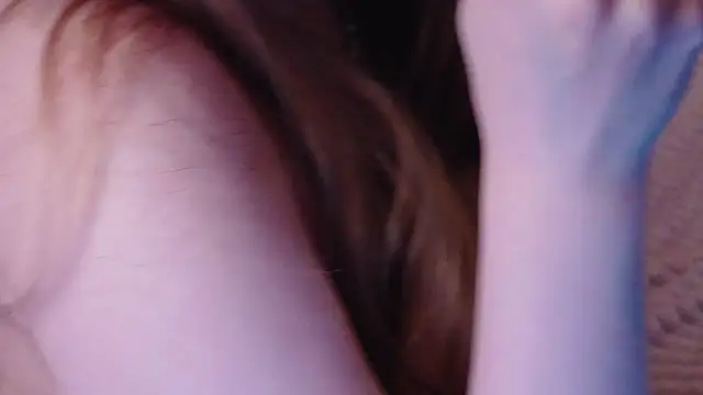 Evapeach  online show from February 9, 2025, 4:50 pm