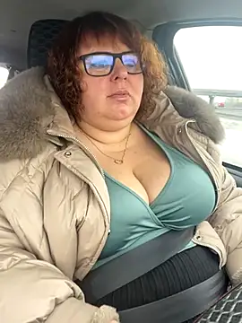 Snapshot of Tania-myr87_ZD chatting on December 3, 2024, 6:37 am Tania-myr87 ZD online show from December 3, 2024, 6:37 am