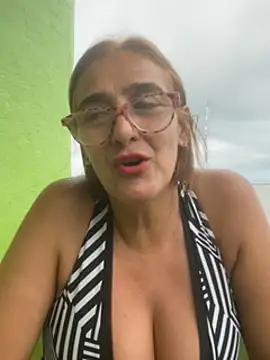 anastasia and jordan online show from March 13, 2025, 4:45 pm