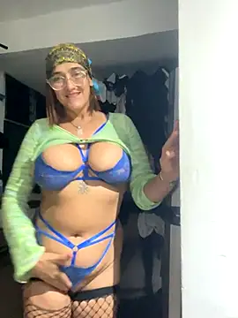 anastasia and jordan online show from November 22, 2025, 9:19 am