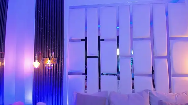 mia schwarz online show from November 20, 2025, 10:31 pm