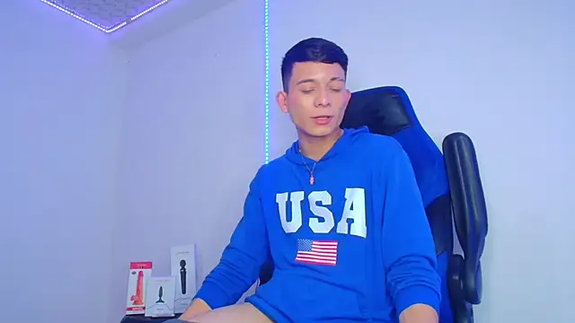 Snapshot of bryamer_19 chatting on March 2, 2025, 4:07 am bryamer 19 online show from March 2, 2025, 4:07 am