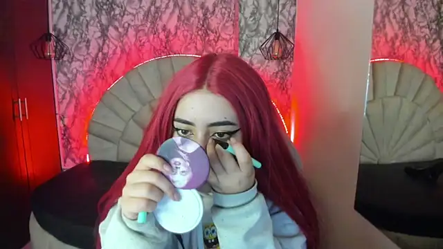 Snapshot of larissa01_ chatting on March 17, 2025, 1:46 am larissa01 online show from March 17, 2025, 1:46 am