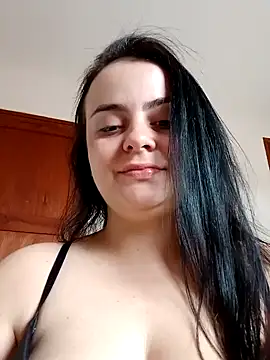 Im Amelia online show from January 24, 2025, 4:49 pm