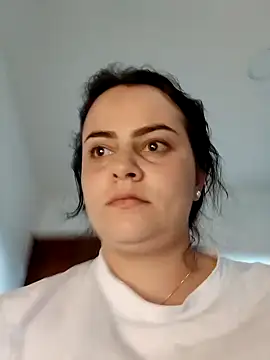 Im Amelia online show from March 21, 2025, 7:57 pm