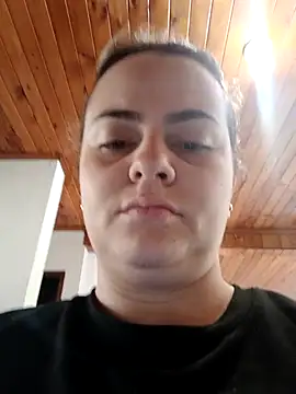 Im Amelia online show from September 24, 2025, 1:03 pm