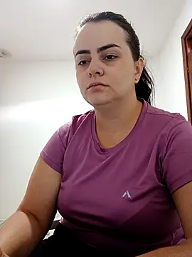 Im Amelia online show from November 18, 2025, 12:53 pm