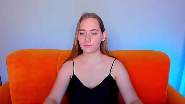 Snapshot of AlinaVice chatting on January 23, 2025, 4:19 am AlinaVice online show from January 23, 2025, 4:19 am