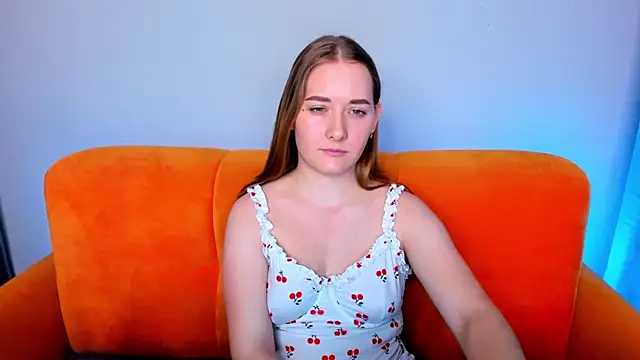 Snapshot of AlinaVice chatting on January 27, 2025, 7:35 am AlinaVice online show from January 27, 2025, 7:35 am