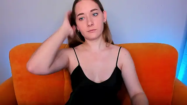 Snapshot of AlinaVice chatting on January 30, 2025, 1:11 am AlinaVice online show from January 30, 2025, 1:11 am