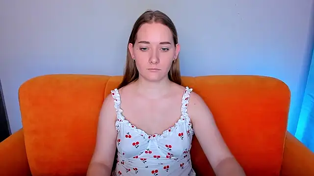 Snapshot of AlinaVice chatting on January 31, 2025, 4:25 am AlinaVice online show from January 31, 2025, 4:25 am