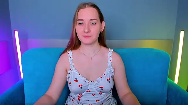 Snapshot of AlinaVice chatting on February 5, 2025, 1:15 am AlinaVice online show from February 5, 2025, 1:15 am
