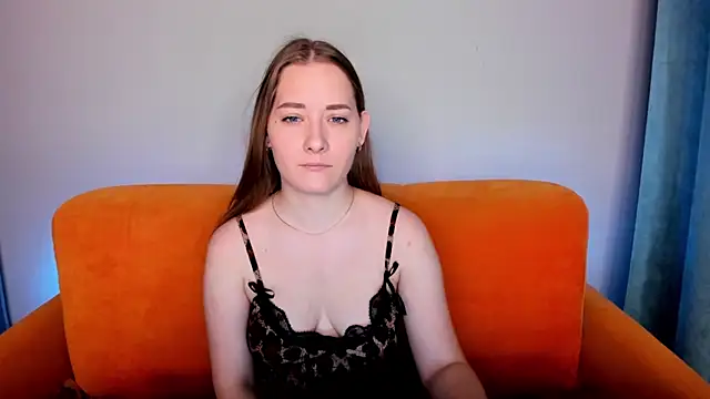 Snapshot of AlinaVice chatting on February 10, 2025, 1:14 am AlinaVice online show from February 10, 2025, 1:14 am