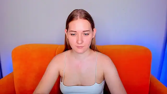 Snapshot of AlinaVice chatting on March 14, 2025, 7:48 am AlinaVice online show from March 14, 2025, 7:48 am