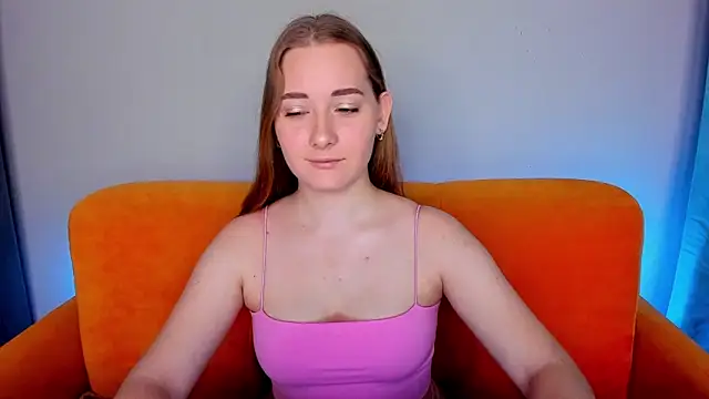 Snapshot of AlinaVice chatting on March 18, 2025, 1:21 am AlinaVice online show from March 18, 2025, 1:21 am
