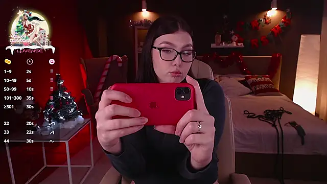 Arizonaa Muse online show from December 21, 2024, 12:27 pm