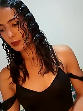 Snapshot of Lanna_hott_ chatting on February 27, 2025, 7:37 pm Lanna hott  online show from February 27, 2025, 7:37 pm