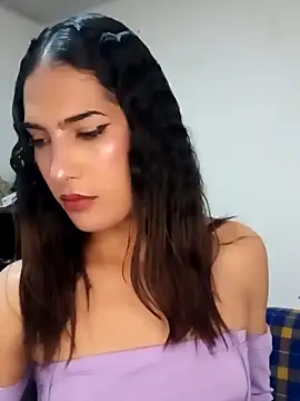 Snapshot of Lanna_hott_ chatting on March 15, 2025, 7:27 pm Lanna hott  online show from March 15, 2025, 7:27 pm