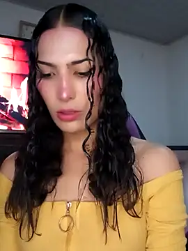 Snapshot of Lanna_hott_ chatting on November 11, 2025, 3:12 pm Lanna hott online show from November 11, 2025, 3:12 pm