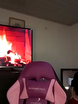 Snapshot of Lanna_hott_ chatting on November 13, 2025, 11:20 am Lanna hott online show from November 13, 2025, 11:20 am