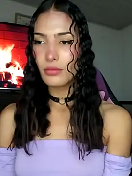 Snapshot of Lanna_hott_ chatting on November 15, 2025, 11:54 pm Lanna hott online show from November 15, 2025, 11:54 pm