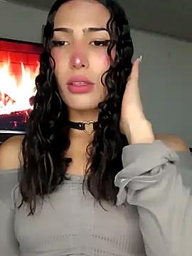 Snapshot of Lanna_hott_ chatting on November 16, 2025, 1:49 pm Lanna hott online show from November 16, 2025, 1:49 pm