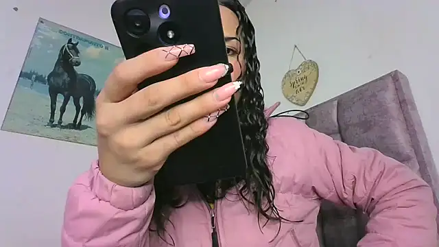 Snapshot of Lanna_hott_ chatting on November 24, 2025, 9:47 pm Lanna hott online show from November 24, 2025, 9:47 pm