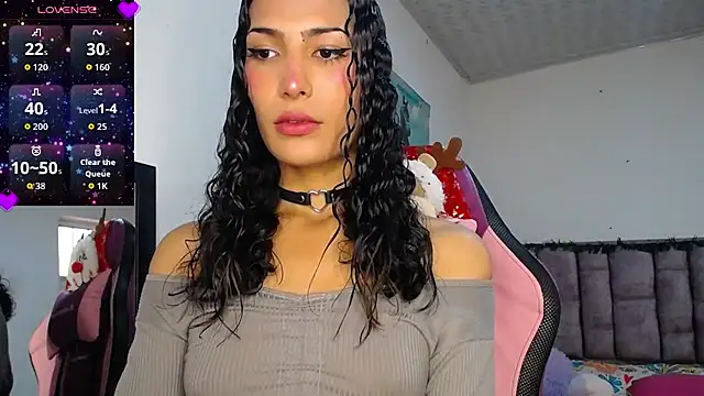 Snapshot of Lanna_hott_ chatting on November 30, 2025, 7:51 pm Lanna hott online show from November 30, 2025, 7:51 pm