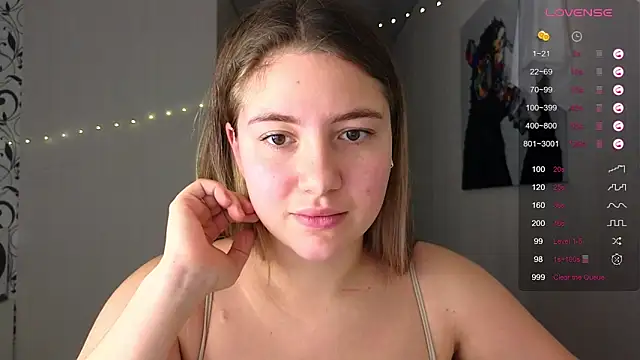 Yassyaaa online show from December 18, 2024, 2:53 am