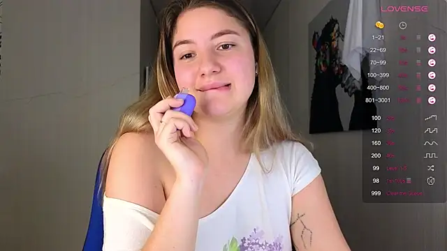 Yassyaaa online show from December 24, 2024, 5:16 am