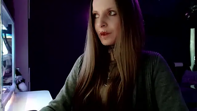 Snapshot of InesGold chatting on February 11, 2025, 10:48 am InesGold online show from February 11, 2025, 10:48 am