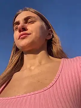 GraceTorrez online show from January 11, 2025, 12:50 pm