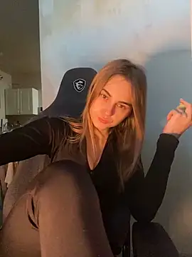 GraceTorrez online show from January 27, 2025, 2:02 pm