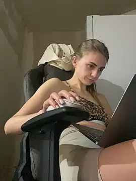 GraceTorrez online show from February 6, 2025, 6:56 pm