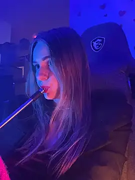 GraceTorrez online show from February 14, 2025, 4:20 pm