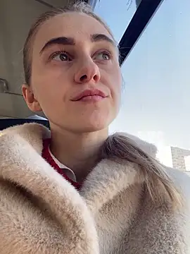 GraceTorrez online show from February 27, 2025, 1:17 pm