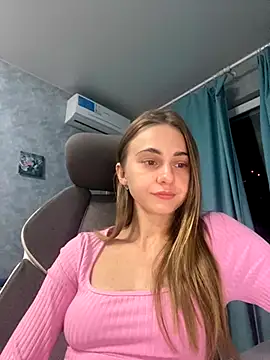 GraceTorrez online show from November 12, 2025, 6:52 pm