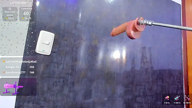 zyle boobs online show from March 7, 2025, 2:25 am