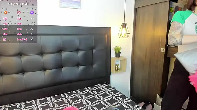 Snapshot of sweet_abby1 chatting on December 17, 2024, 12:11 pm sweet abby1 online show from December 17, 2024, 12:11 pm