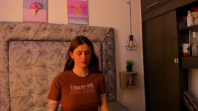 Snapshot of sweet_abby1 chatting on February 21, 2025, 12:17 pm sweet abby1 online show from February 21, 2025, 12:17 pm