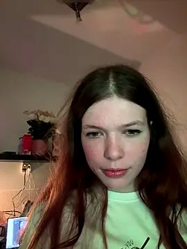 Snapshot of sophiamlf chatting on December 13, 2025, 8:36 pm sophiamlf online show from December 13, 2025, 8:36 pm