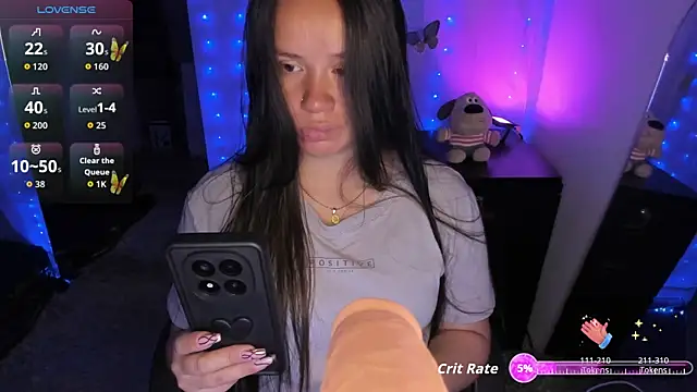 Snapshot of milysauria1 chatting on October 4, 2025, 10:13 am milysauria1 online show from October 4, 2025, 10:13 am