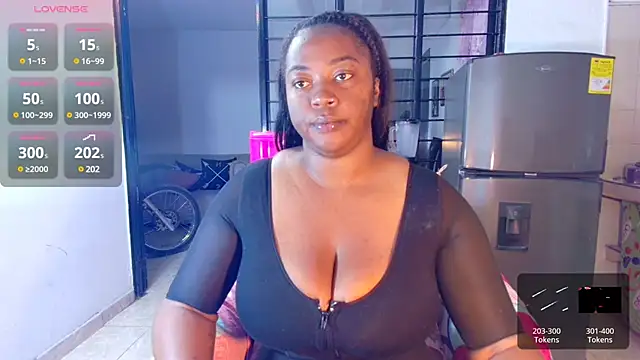 CiaraEbony online show from February 28, 2025, 10:20 am